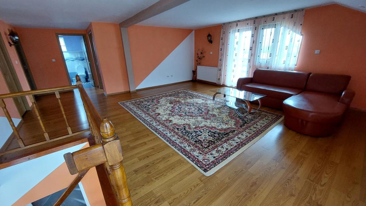 Vila Coman Întorsura Buzăului Exterior foto